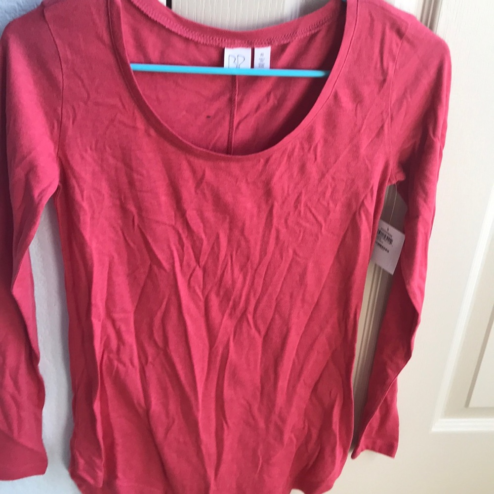 red/pink long sleeve